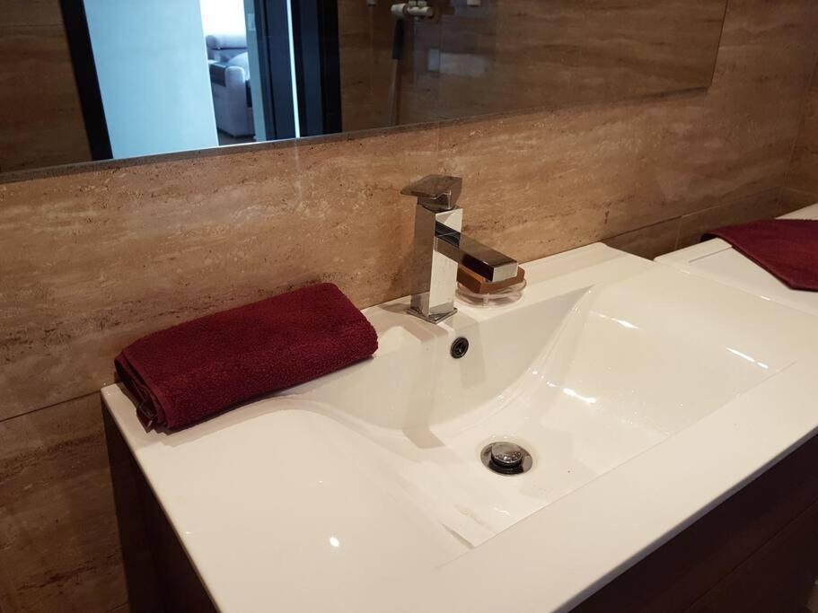 Sloneczny I Wygodny Apartament Blisko Centrum I Metra Warschau